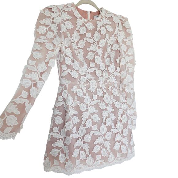 Helsi White & Tan Christy Scalloped Floral Applique Long Sleeve Mini Dress Small - Picture 5 of 12